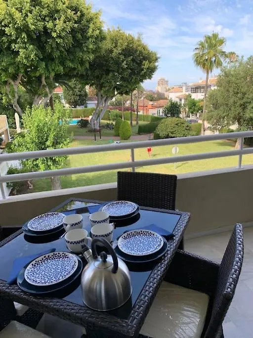 アパート Apartamento Torremolinos 5 Personas + Parking + Piscina Todo El Ano