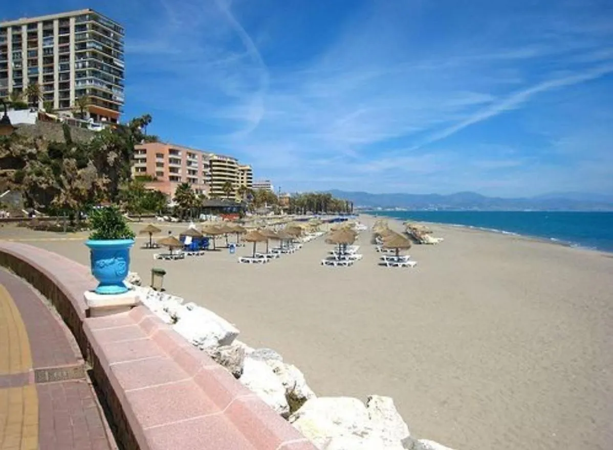 Apartamento Torremolinos 5 Personas + Parking + Piscina Todo El Ano location